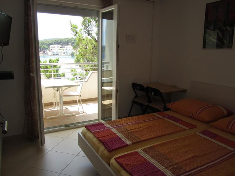 Apartments Roko Rogoznica  Extérieur photo