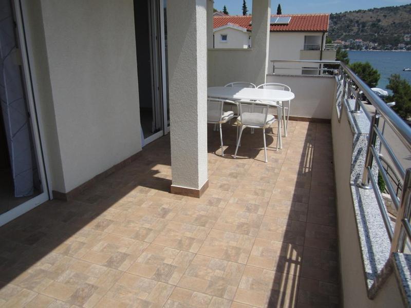 Apartments Roko Rogoznica  Extérieur photo