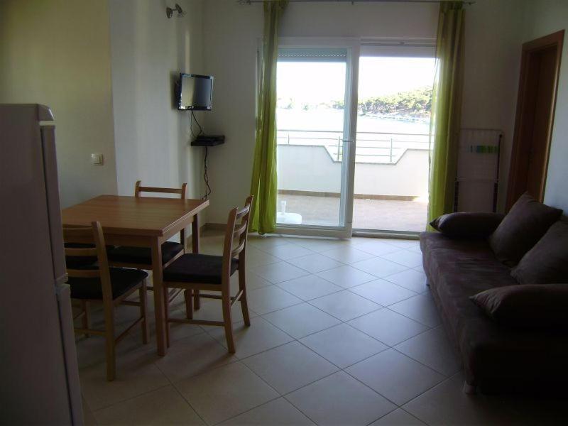Apartments Roko Rogoznica  Extérieur photo