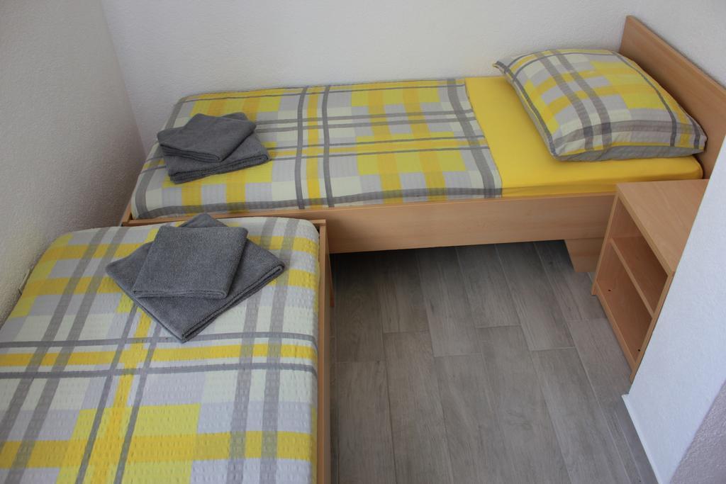 Apartments Roko Rogoznica  Extérieur photo