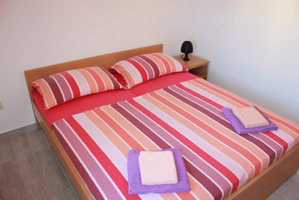 Apartments Roko Rogoznica  Extérieur photo