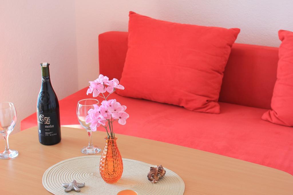 Apartments Roko Rogoznica  Extérieur photo
